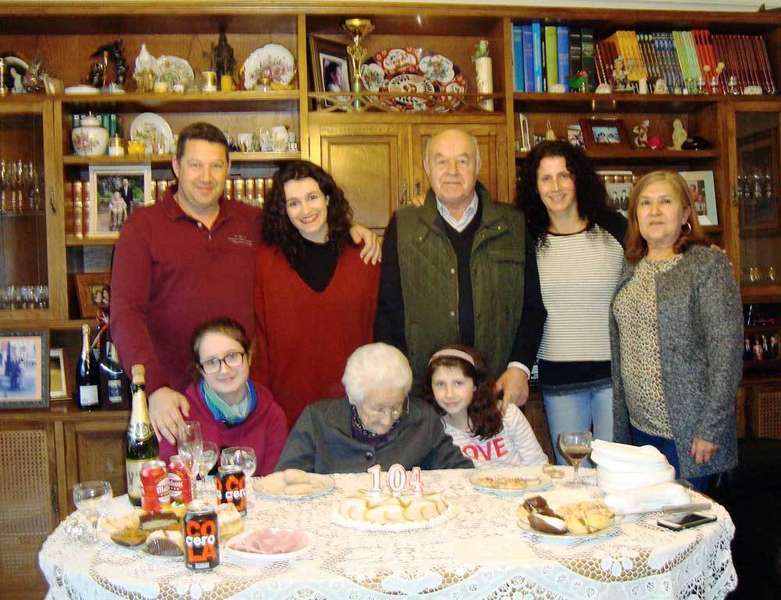 centenaria-benia-onis