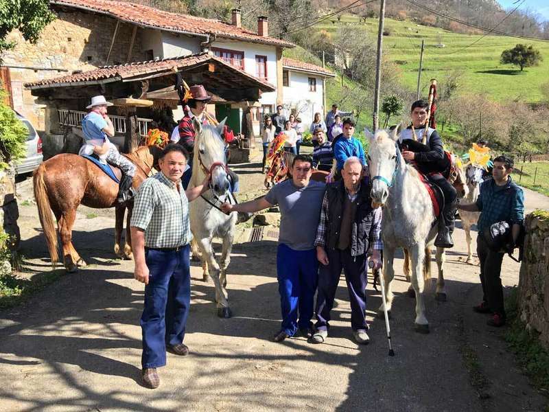 aguinaldo-cazu-cesareo-llera