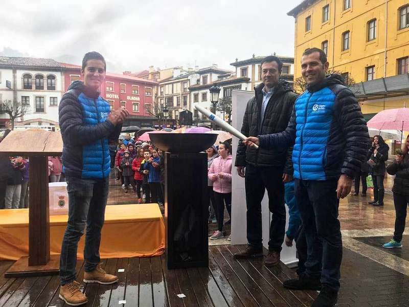 antorcha-ol&iacute;mpica-cangas-onis