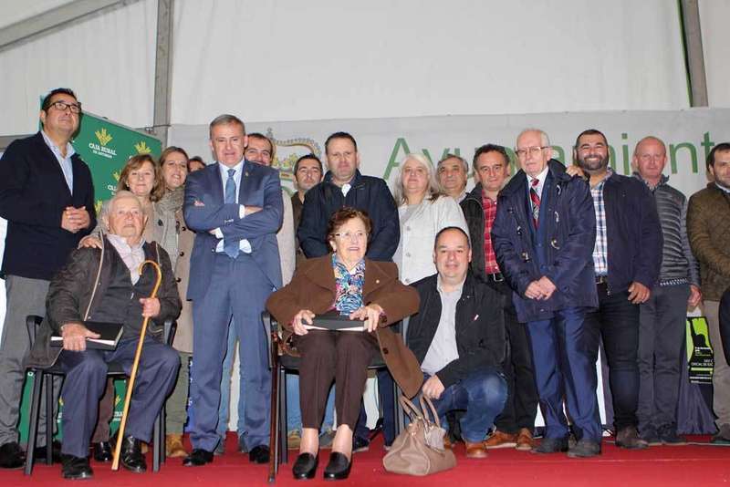 casta&ntilde;a-arriondas-paisanos-del-a&ntilde;o