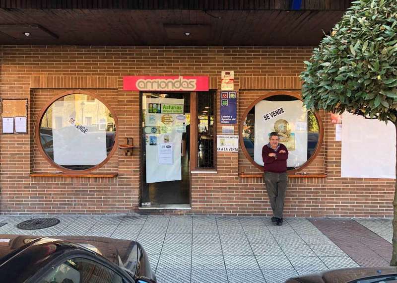 Arriondas-cierra-comercio-local