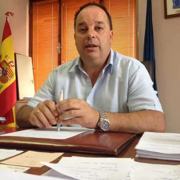 marcos alcalde de parres web.jpg