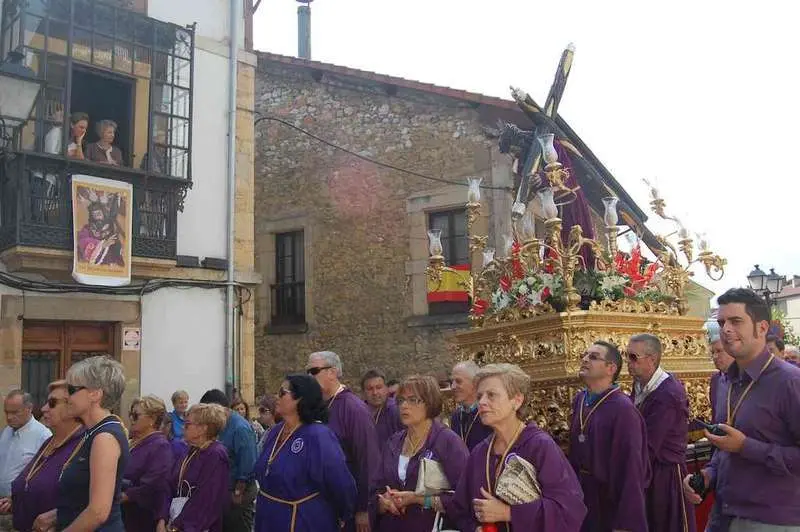 ecce homo web dentro.jpg