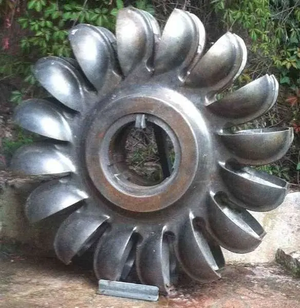 turbina pelton.jpg