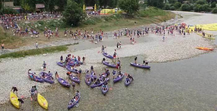 Descenso del sella en canoas