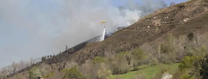 helicoptero-sepa-incendios1.jpg