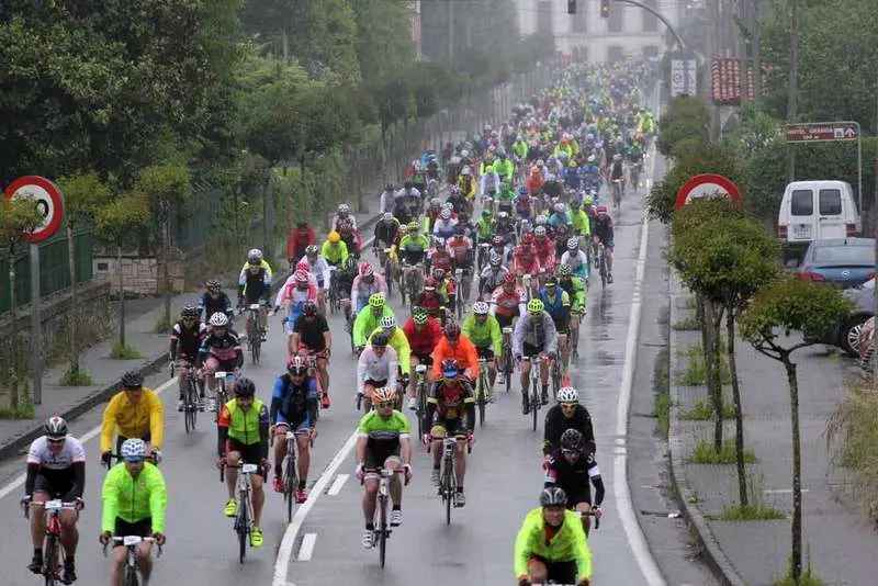 Cicloturista Desaf&iacute;o Lagos de Covadonga