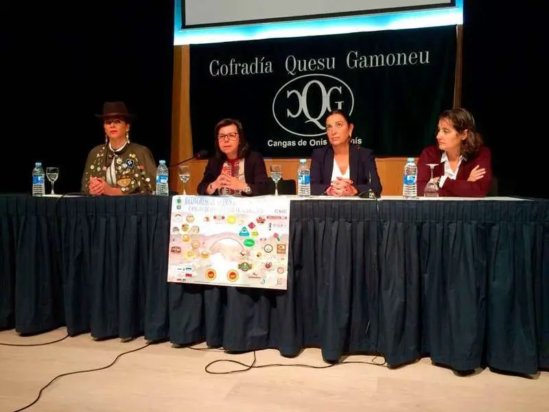 congreso-quesos-cangas-onis-maria-jesus-alvarez.jpg