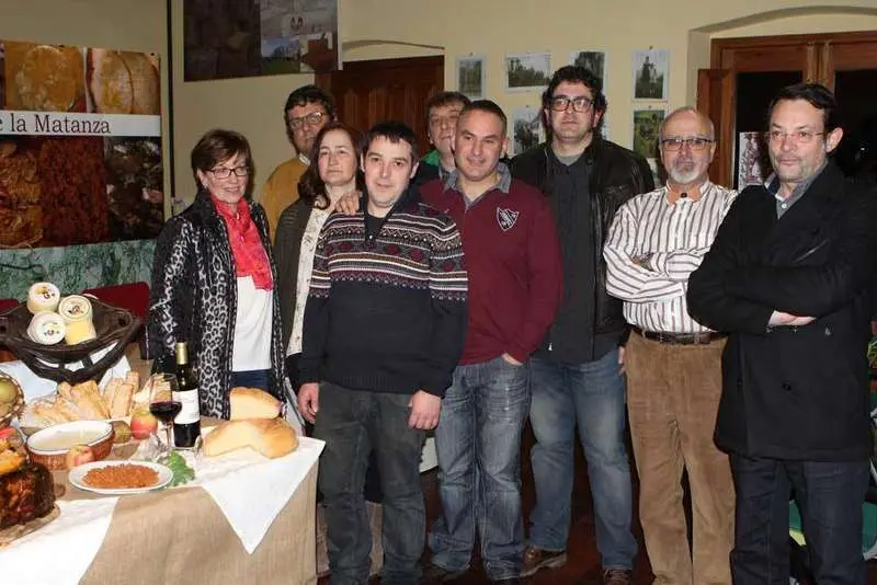 presentacion-jornadas-gastronomicas-matanza-amieva.jpg