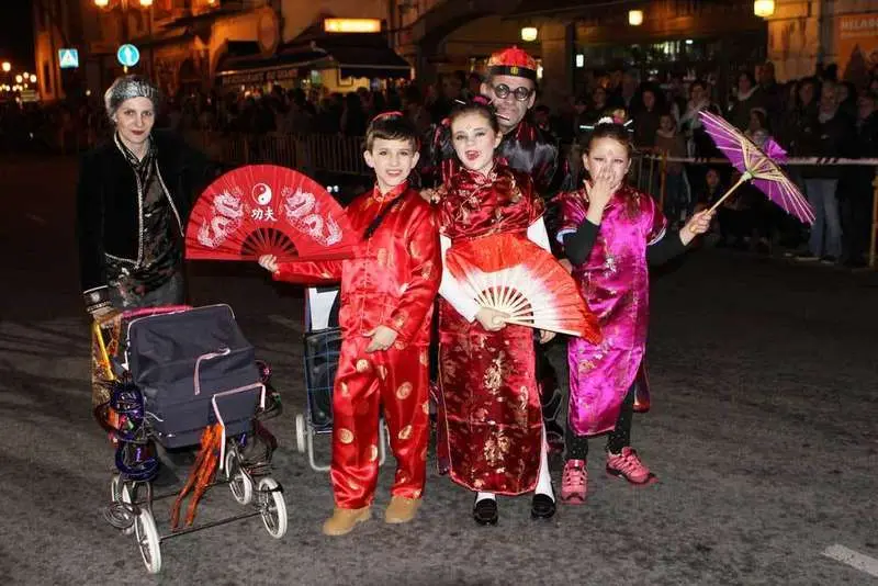 carnaval-cangas-familia-ni-hau.jpg