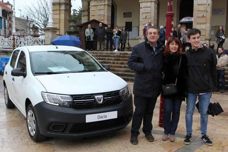 ganador-dacia-sandero-acosevi.jpg