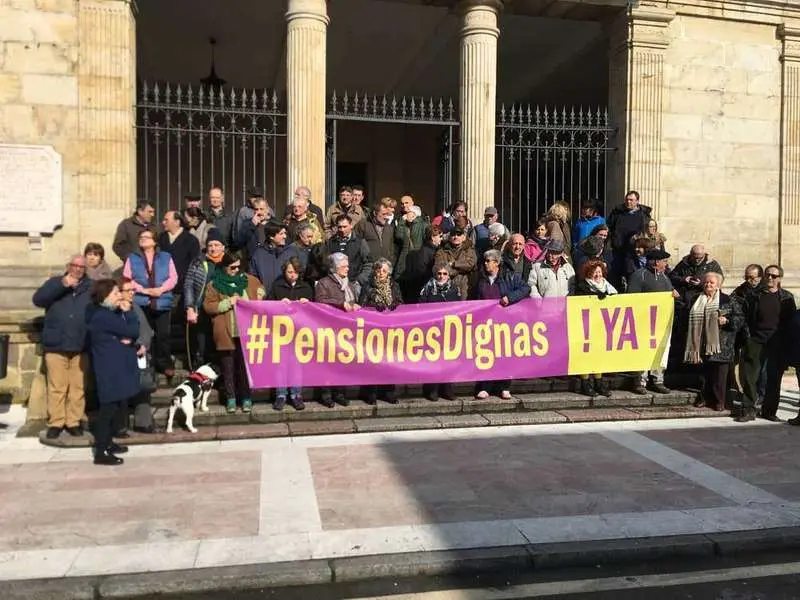 manifestacion-pensionistas-cangas.jpg