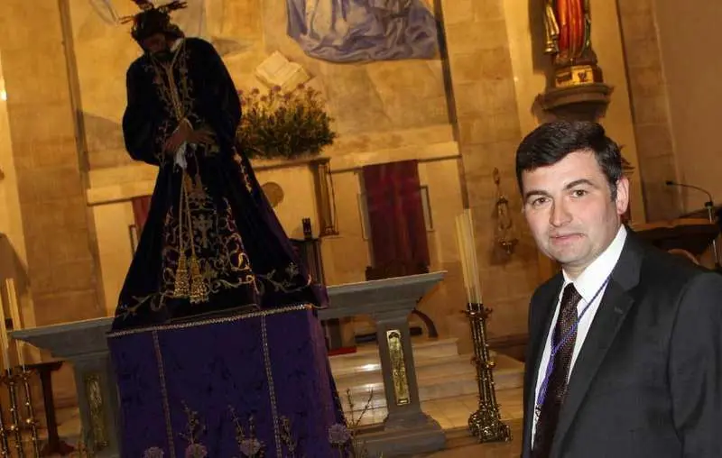 nicolas-mayordomo-semana-santa-villaviciosa.jpg