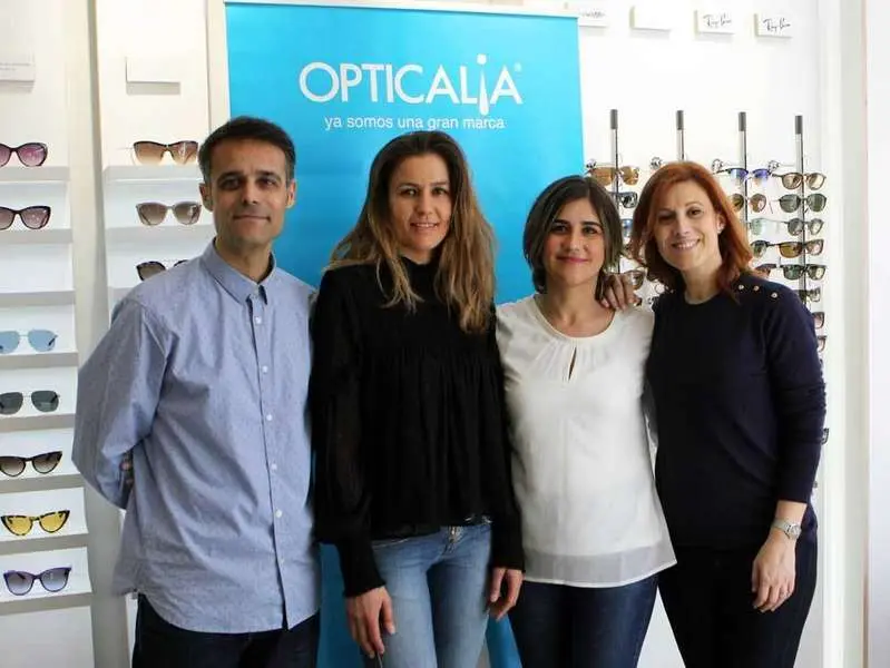 opticalia-cangas-onis.jpg