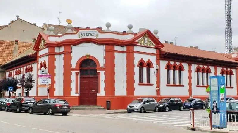 ateneo-obrero-villaviciosa.jpg