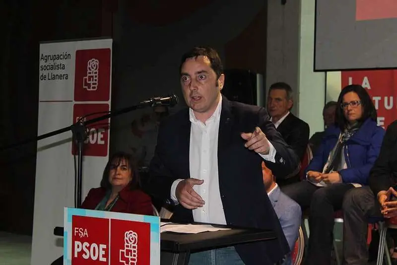 El alcalde de Llanera, Gerardo Sanz