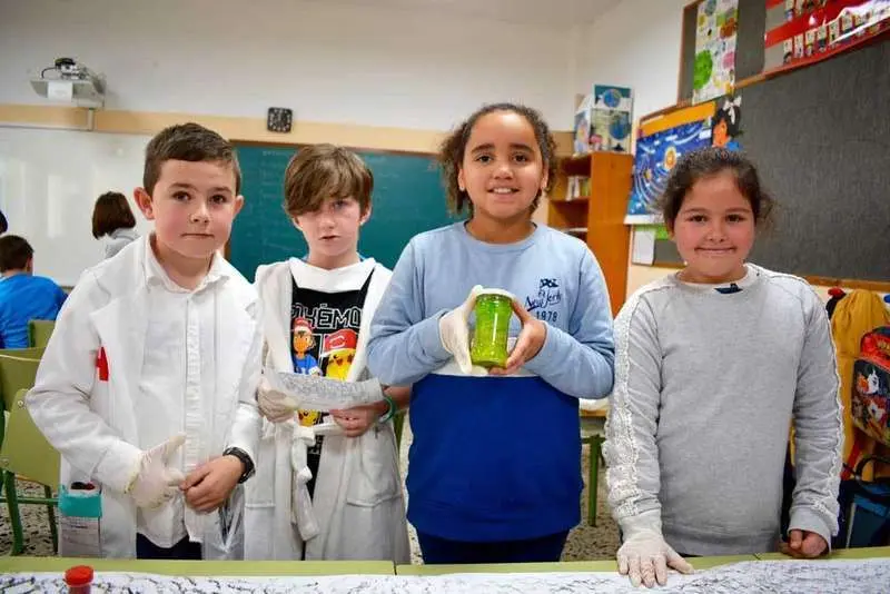 cientificos-colegio-norena-02