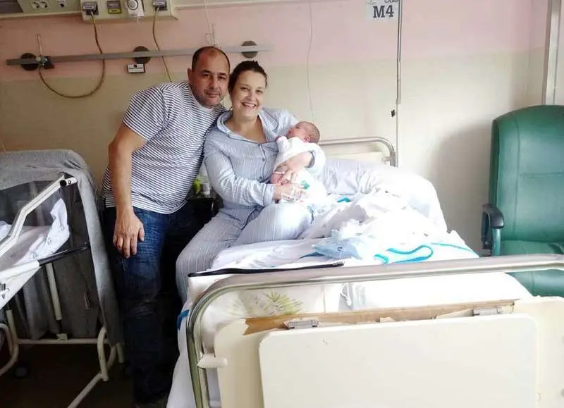 alvaro-rodriguez-bebe-vegarrionda-01