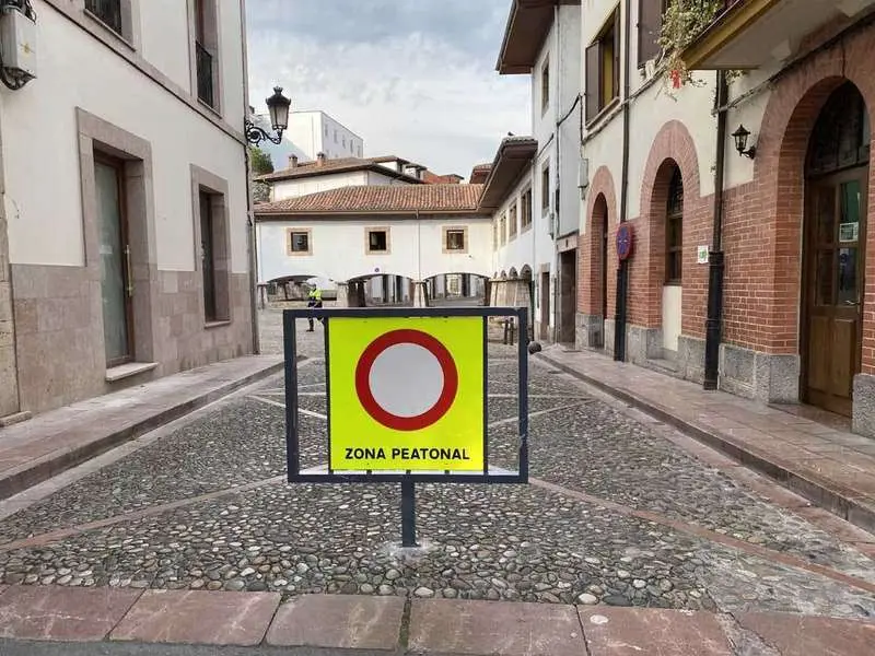 plaza-cangas-peatonal-02