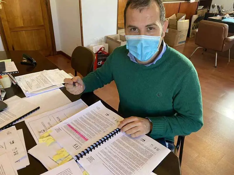 gonzalez-castro-alcalde-cangas-01