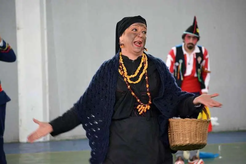 sidros-comedies-covid-01