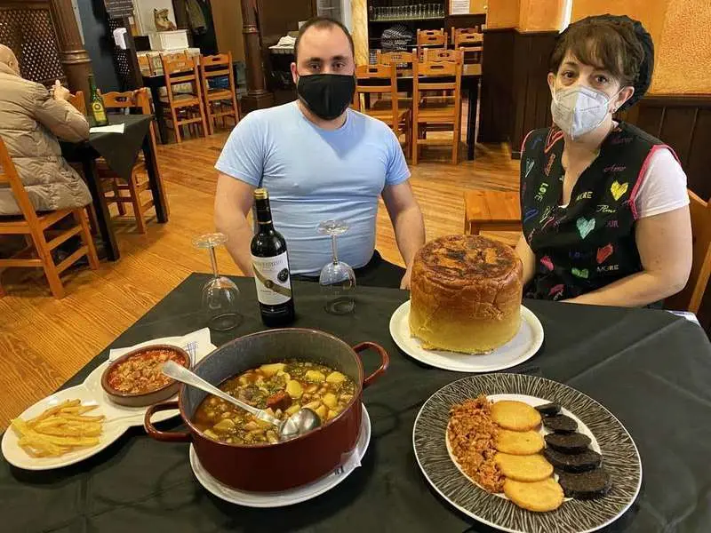 jornadas-matanza-esquina-arriondas-01