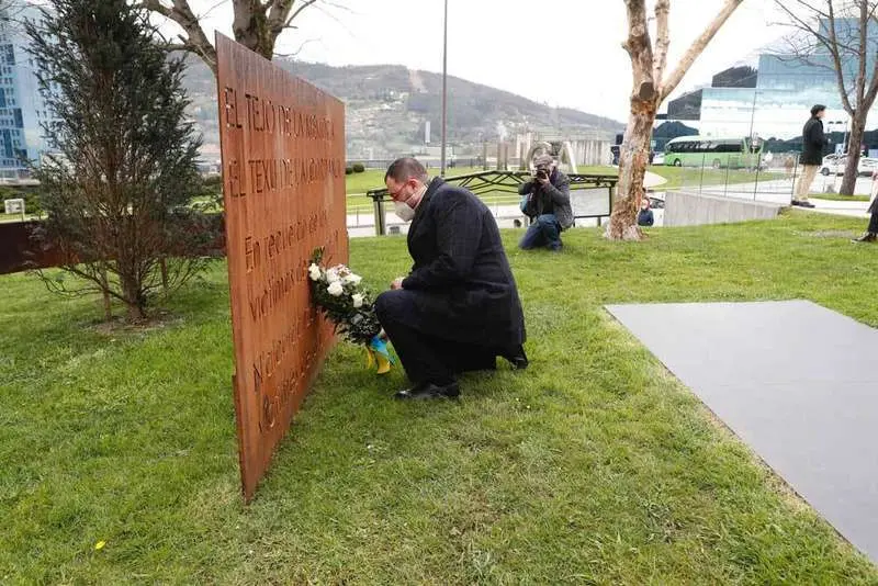 homenaje-victimas-covid-barbon-07