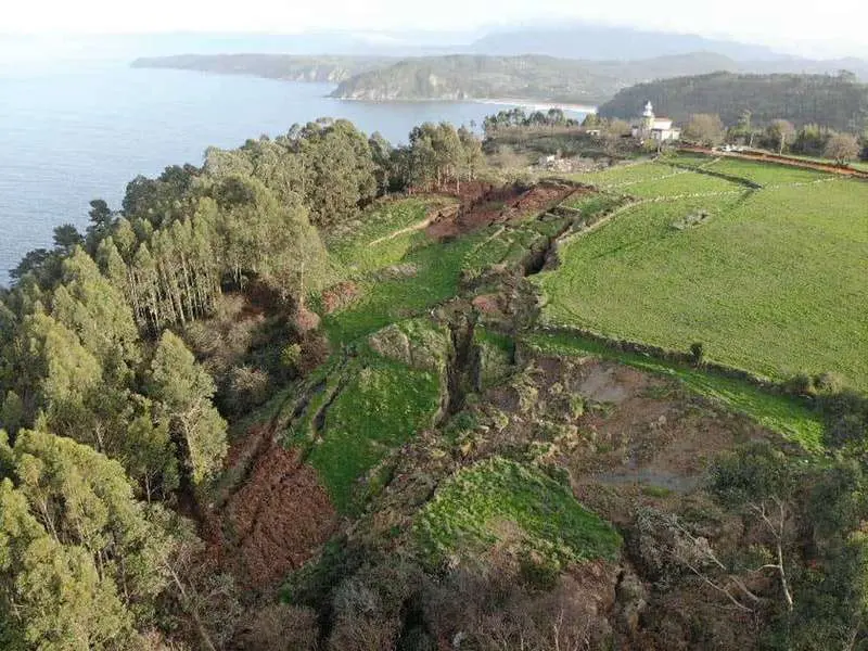 faro-tazones-grietas-02