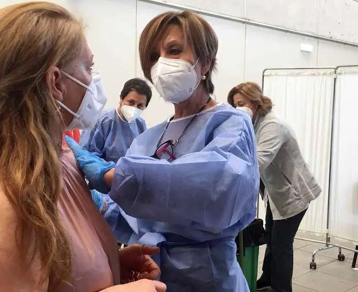 vacuna-covid-menores-60-02