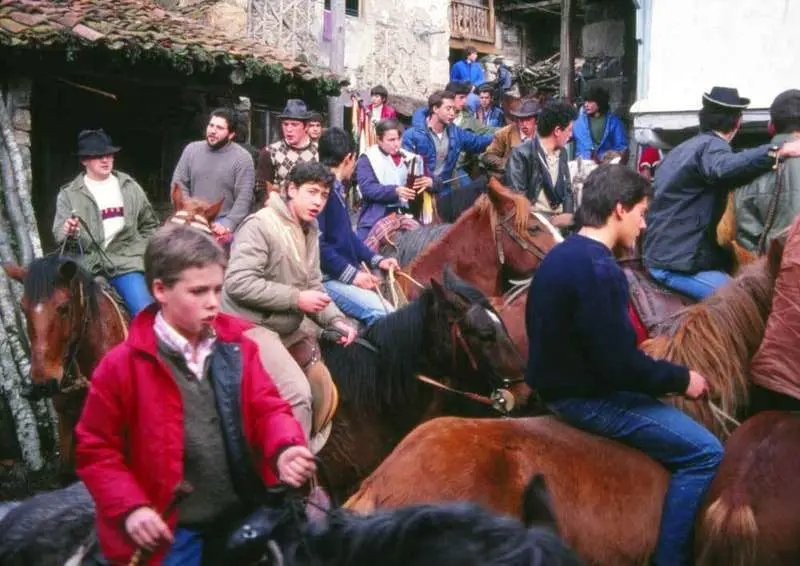 aguinaldo-guirria-ponga-barrena-04