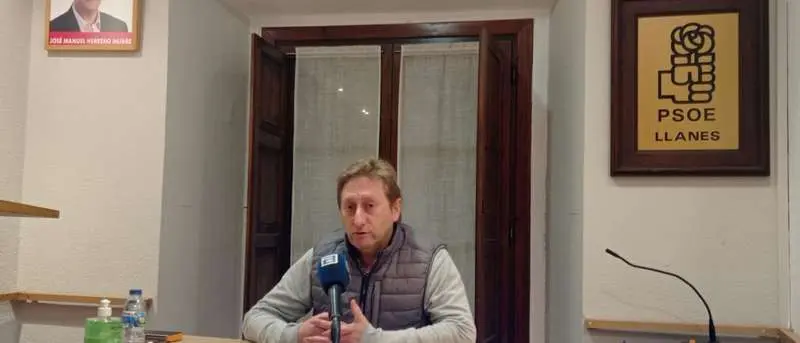 Jos&eacute; Manuel Herrero, durante la rueda de prensa en la que dimiti&oacute; el pasado mes de febrero