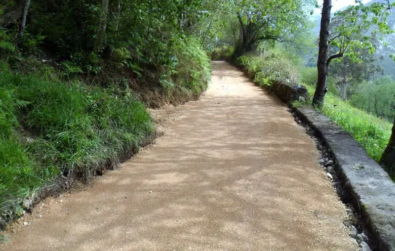 Viba&ntilde;u mejora camino Corza NP 28 ABRIL 2022 2