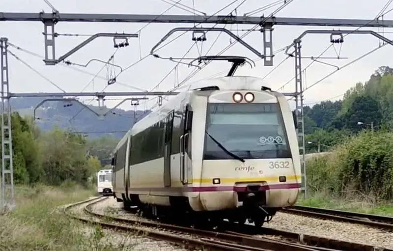 IU exige potenciar los trenes de cercan&iacute;as