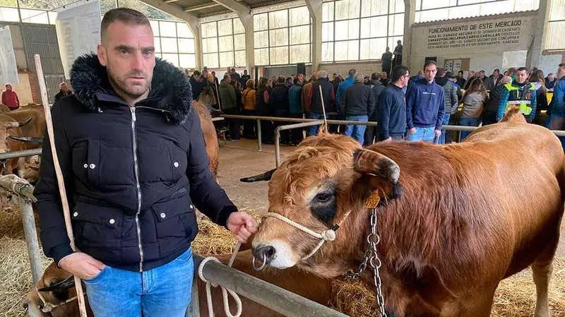 ivan-aladro-subasta-aseamo