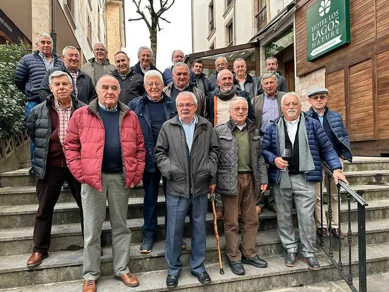 comida-camareros-cangas