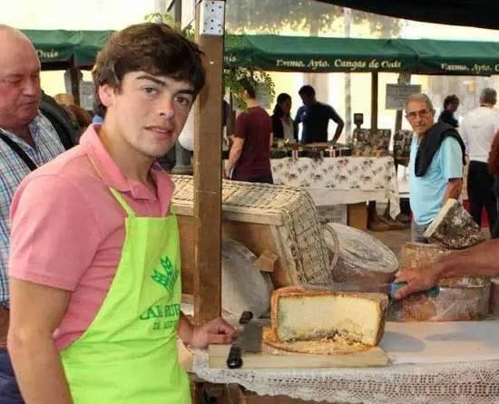 certamen-quesos-cangas-01.jpg