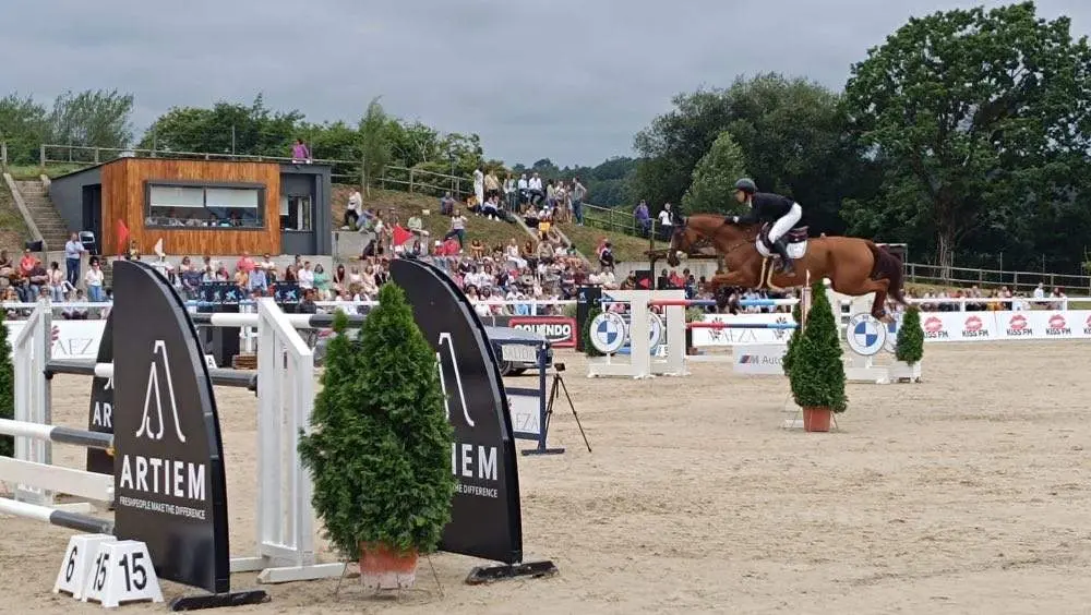 concurso-saltos-maeza-participante