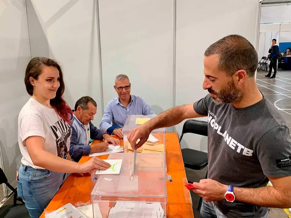 elecciones-cepi-votando-01