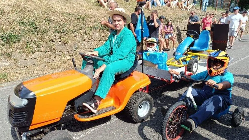 carrozas-valdesoto-escolinos