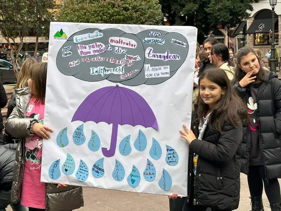 marcha-escolar-violencia-genero-cangas-onis