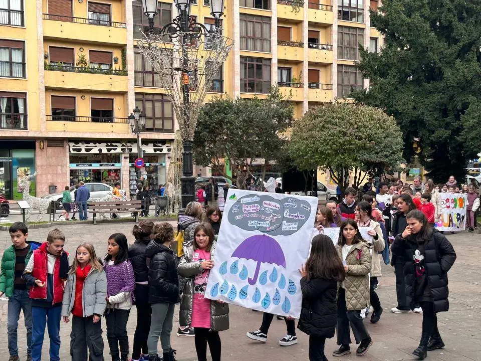 marcha-violencia-genero-cangas-onis