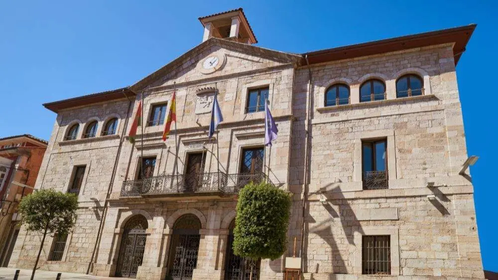 ayuntamiento-llanes