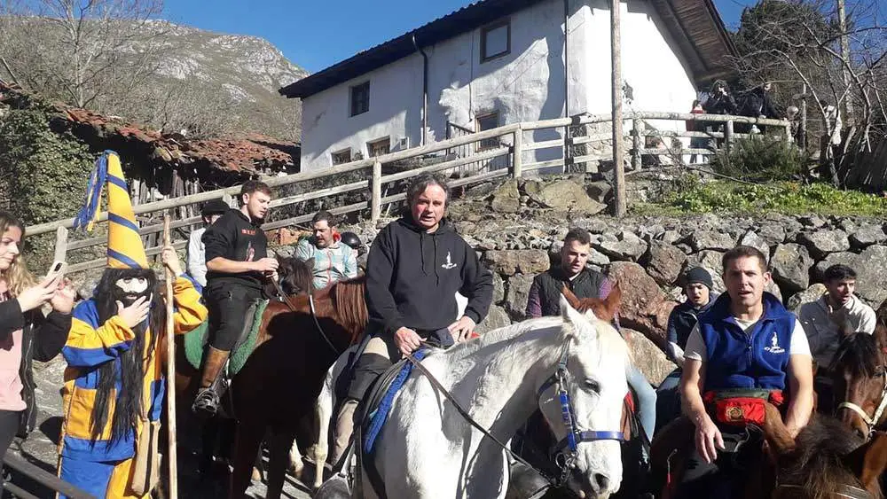 aguinaldo-ponga-2023-11