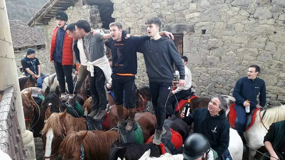 aguinaldo-ponga-2023-16