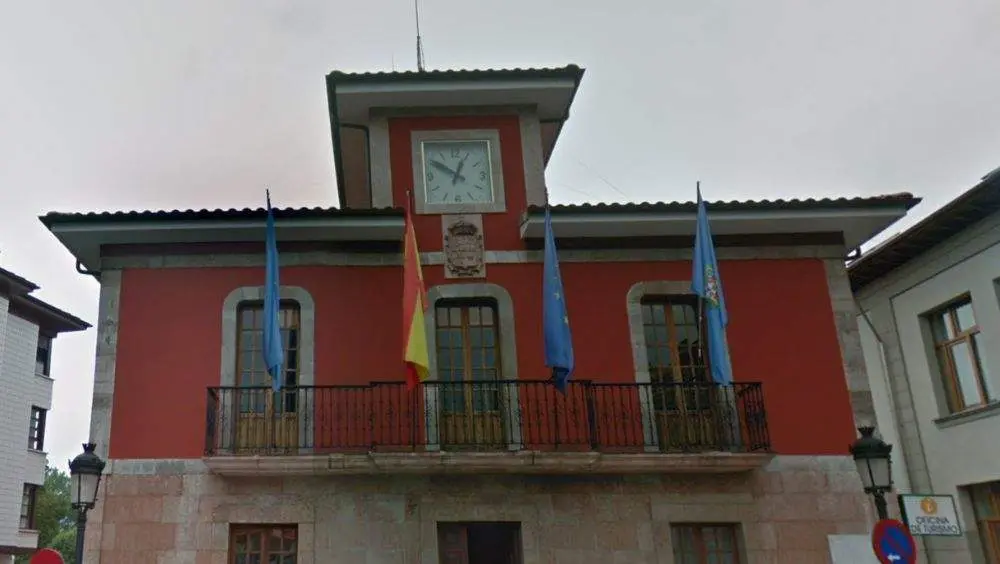 ayuntamiento-parres
