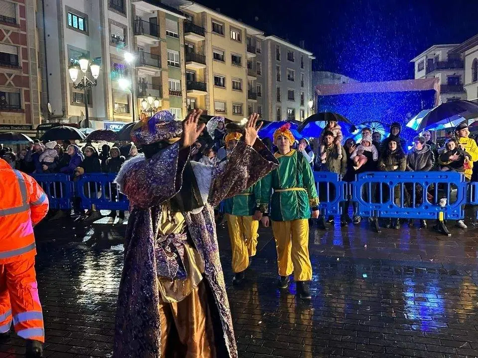 cabalgata-reyes-cangas-onis-27