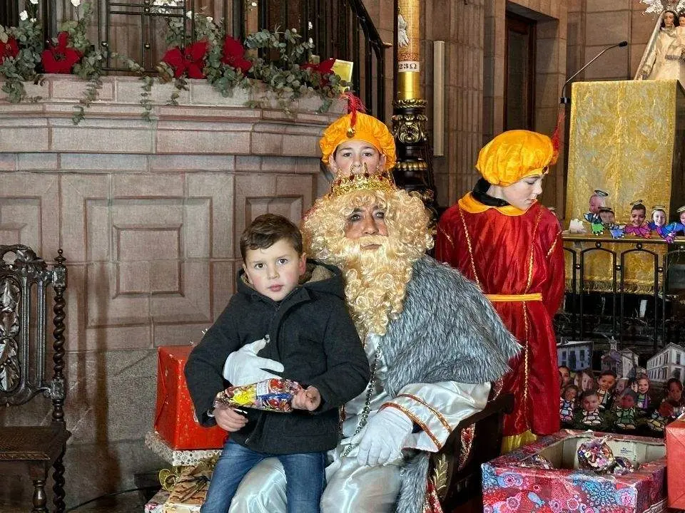 cabalgata-reyes-cangas-onis-43