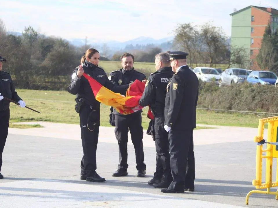 bicentenario-policia-lugones-12