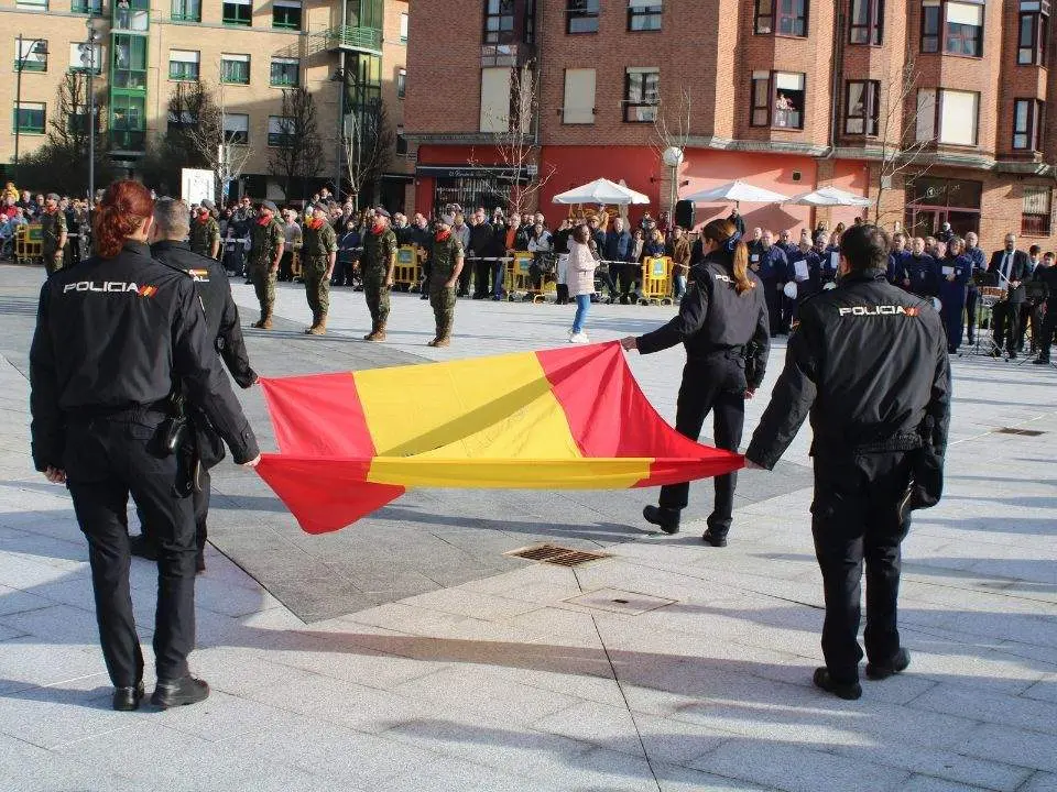 bicentenario-policia-lugones-19