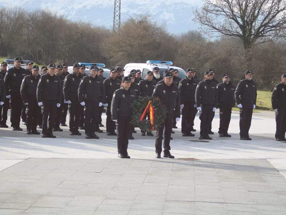 bicentenario-policia-lugones-37